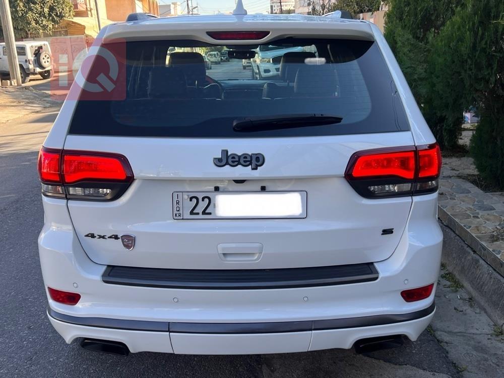 جيب جراند شيروكي